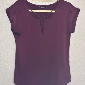 Express Women’s Maroon Strappy Neck Cuffed Short Sleeve Blouse Size Small